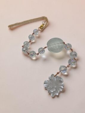 Clear & White Beaded Car Charm with Floral Pendant – Minimalist Rearview Mirror